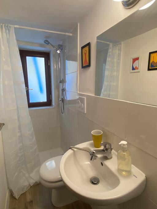 A Casa Mi Apartment Napoli Ngoại thất bức ảnh